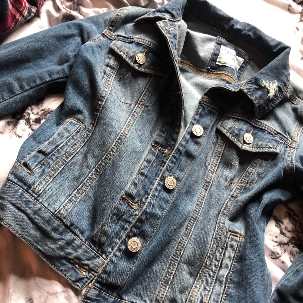 jean jacket - Picture 2 of 4